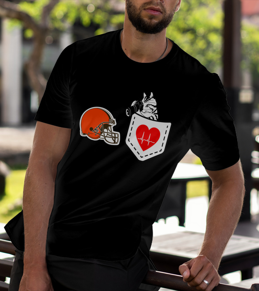 Cleveland Browns Helmet Zebra Heartbeat Pocket T-Shirt