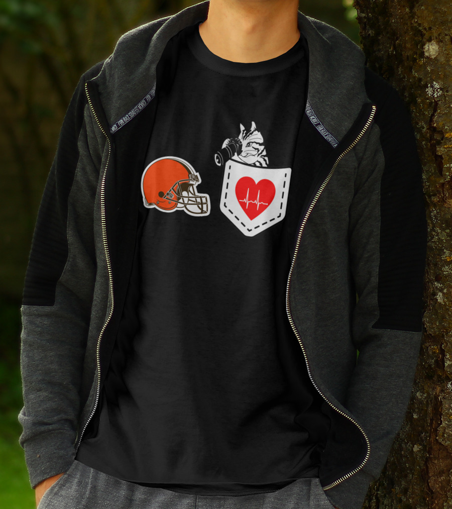 Cleveland Browns Helmet Zebra Heartbeat Pocket T-Shirt