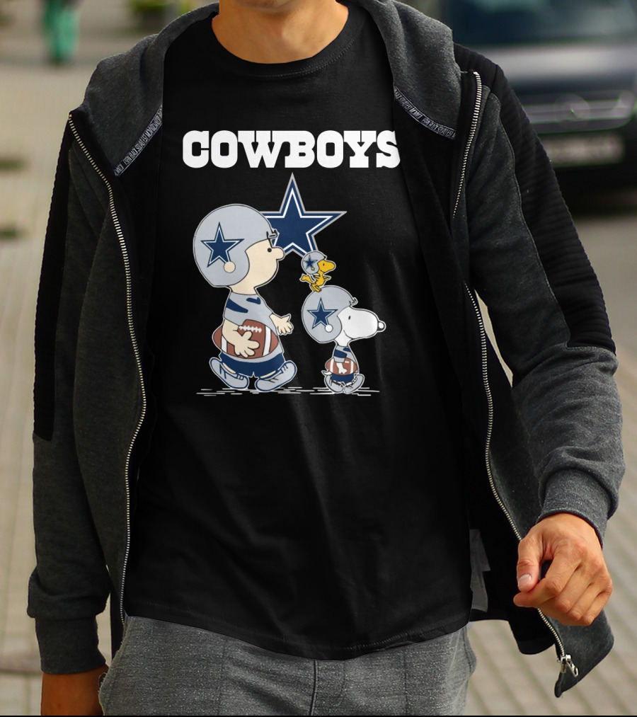 Cowboys Peanuts Characters With Dallas Star Logo Football Helmets T-Shirt