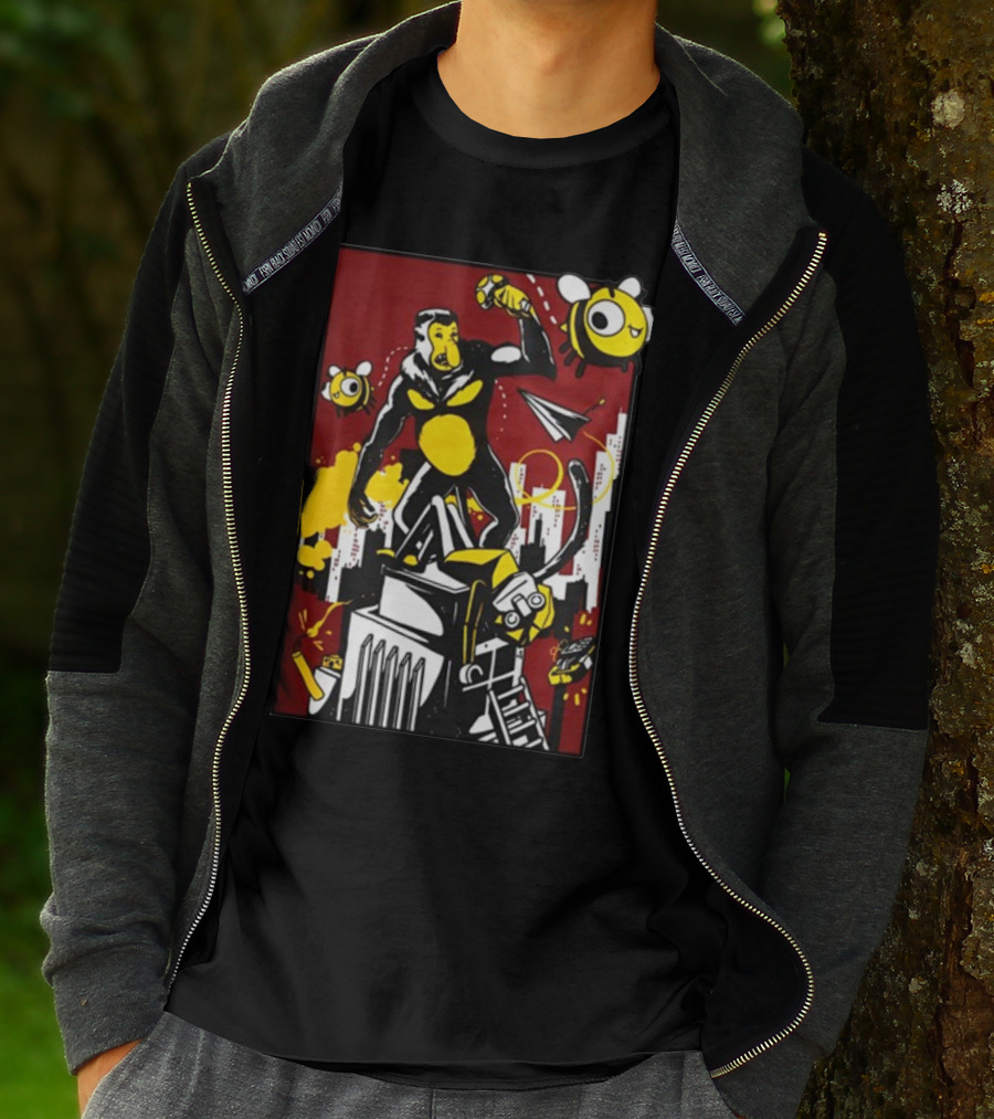 Ttt Duncan X Osie King Kong Parody With Bees And Building T-Shirt