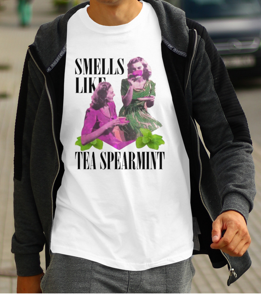 Smells Like Tea Spearmint Retro Women Green Pink Cups T-Shirt