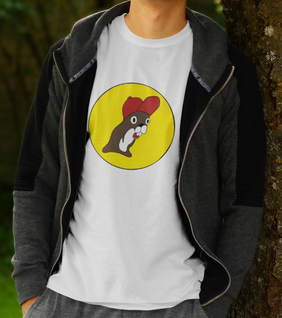 Baby Genius Beaver Red Cap Yellow Circle Buc-ee's Cup T-Shirt