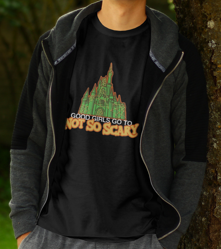Good Girls Go To Not So Scary Castle Halloween Cobwebs T-Shirt