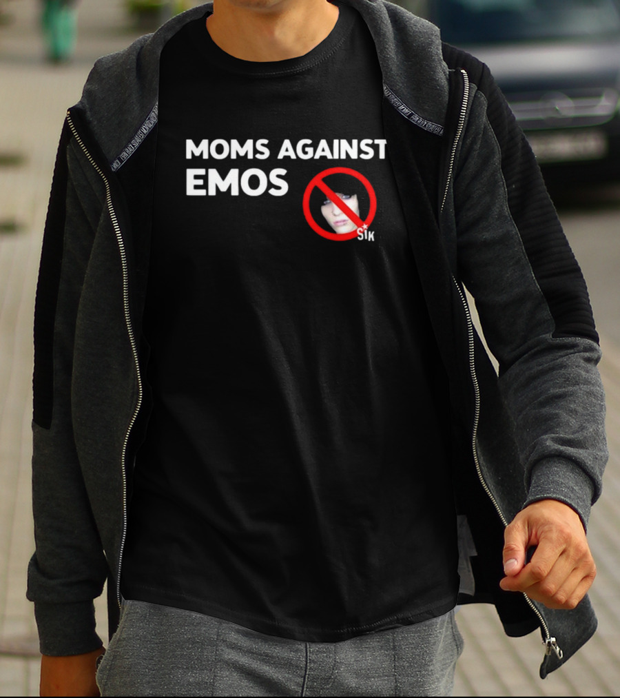 Moms Against Emos With No Emos Symbol And Sik Text T-Shirt