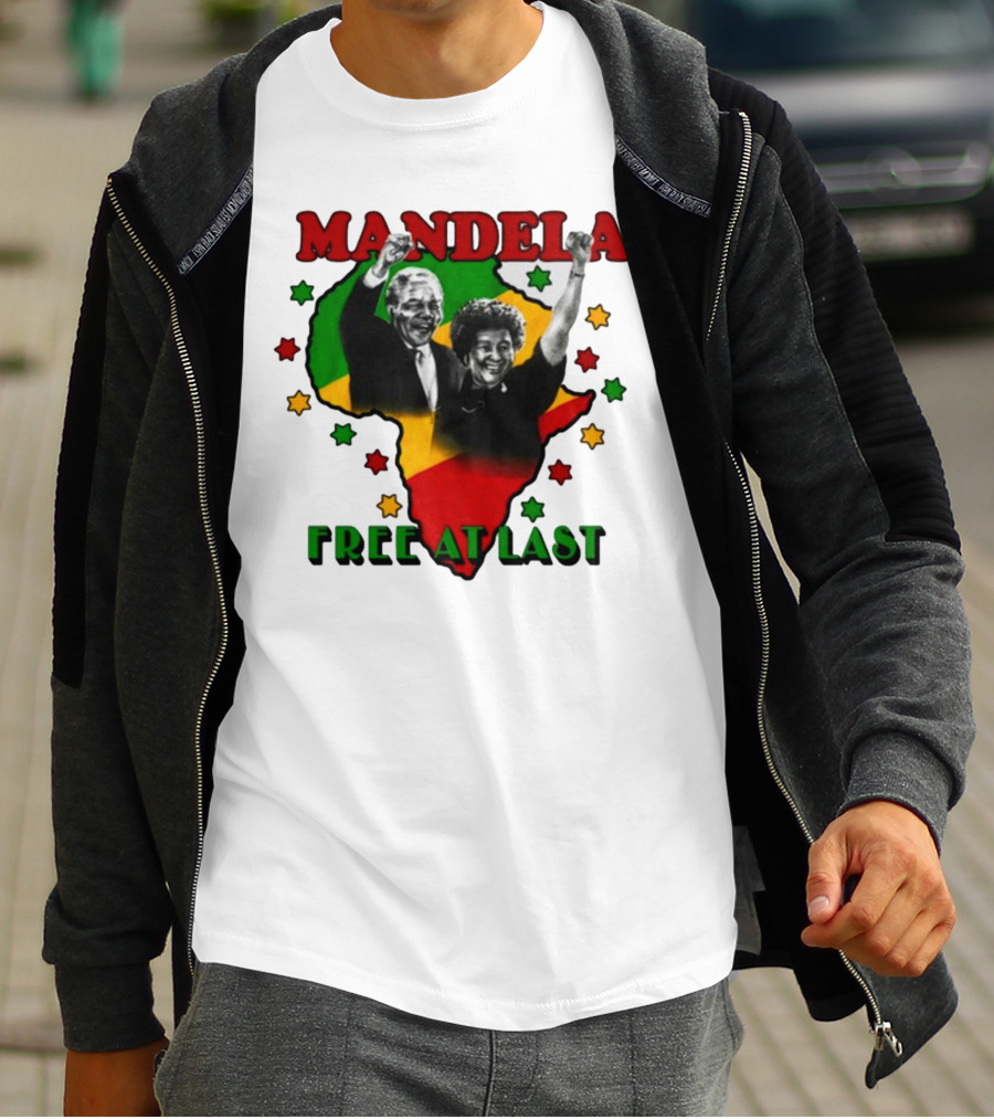 Nelson Mandela Free At Last Africa Map Red Yellow Green Stars T-Shirt