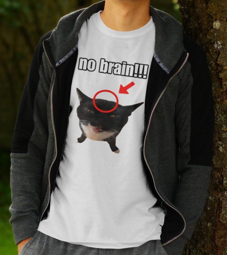 No Brain Cat With Red Circle And Arrow T-Shirt