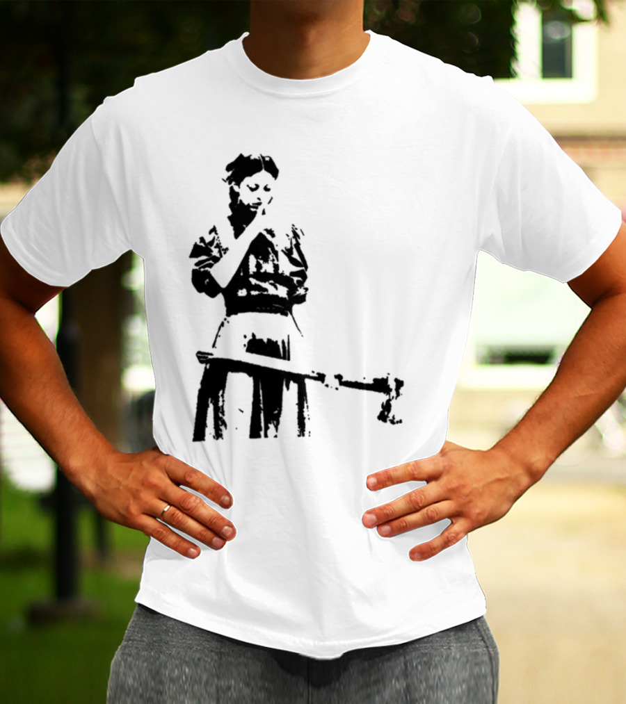 Mia Goth Pearl Film Character With Weapon T-Shirt