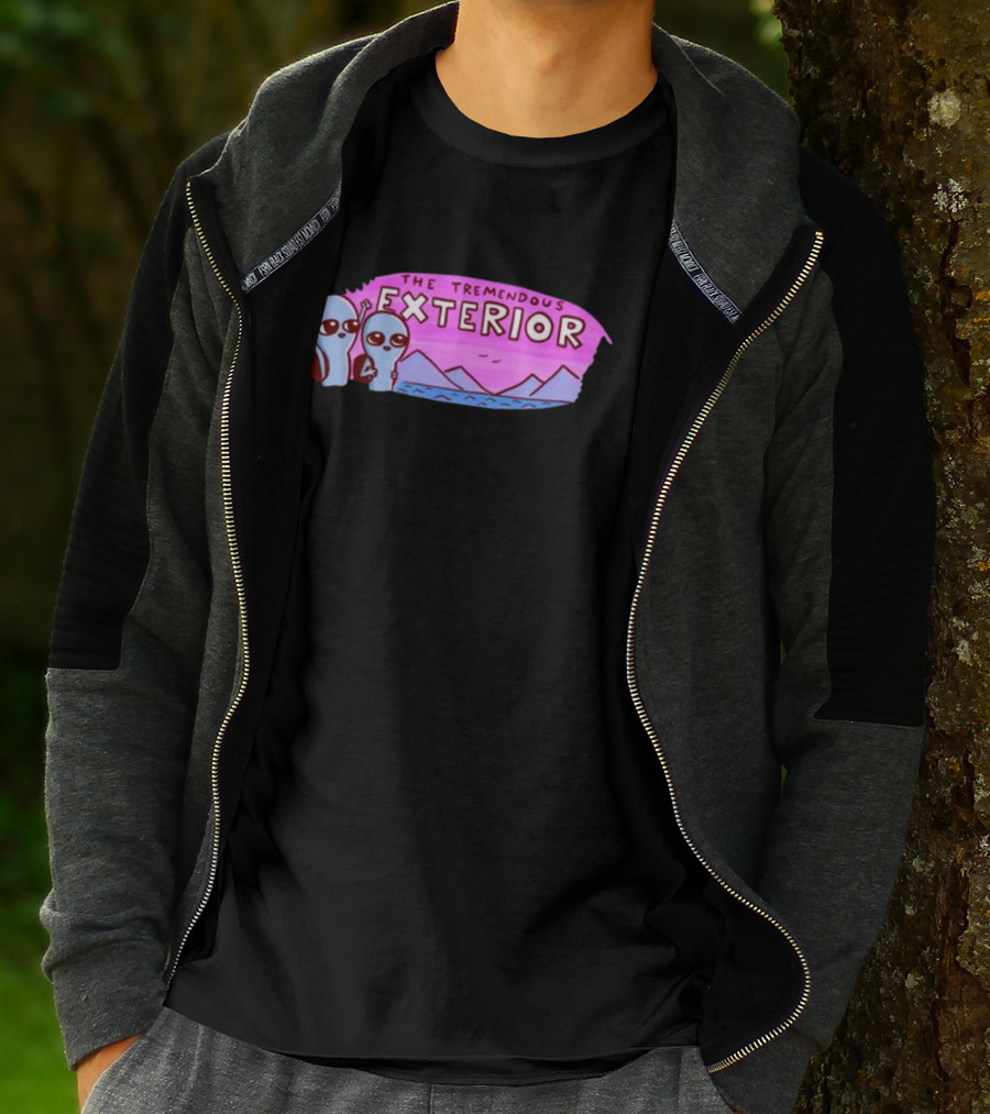 Strange Planet The Tremendous Exterior Alien Characters With Mountains And Pink Sky Scene T-Shirt