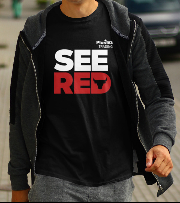 See Red Plus500 Trading Bull Icon T-Shirt