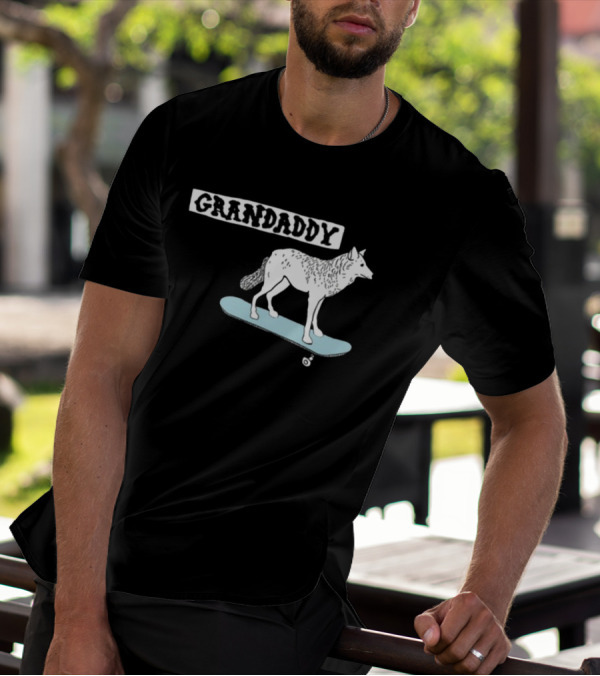 Grandaddy Wolf On Skateboard Blu Wav T-Shirt