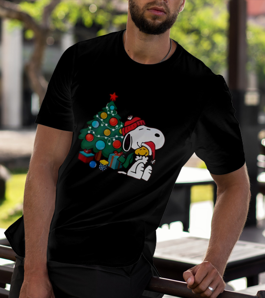 Snoopy And Woodstock Celebrating Christmas By The Tree T-Shirt