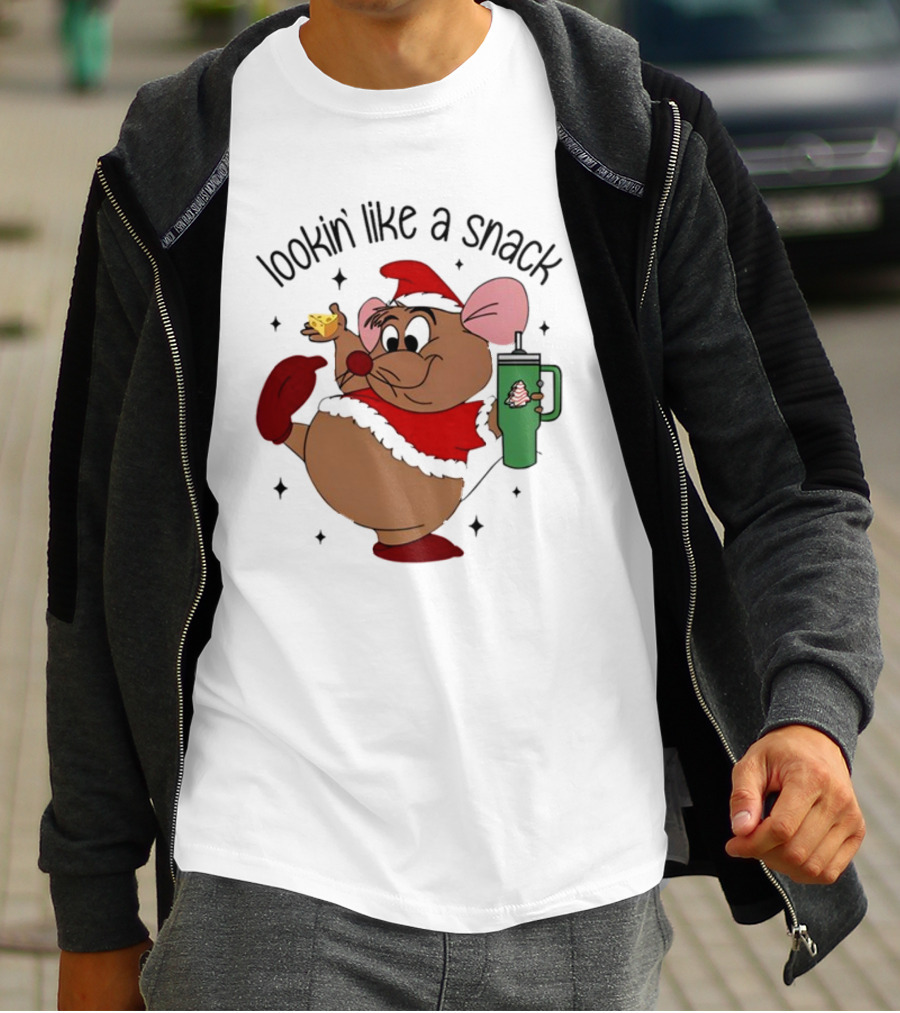 Lookin’ Like A Snack Santa Mouse Holiday Treat T-Shirt