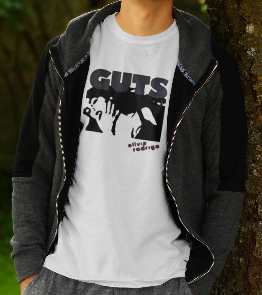Guts Red Glittering Shadowy T-Shirt