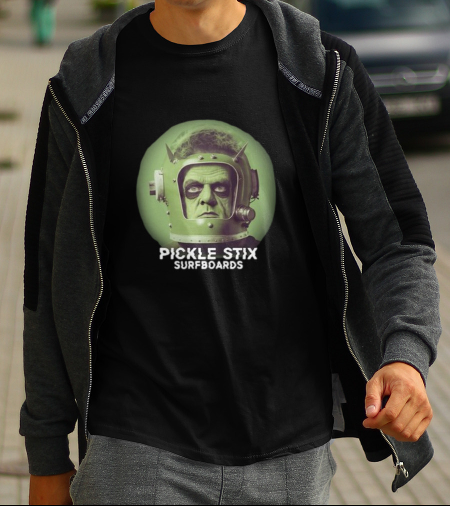 PICKLE STIX SURFBOARDS SPACEMAN HELMET GREEN BACKGROUND T-Shirt