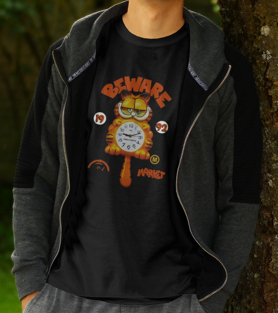 Beware Market Garfield 1992 Times And Waits Clock M T-Shirt