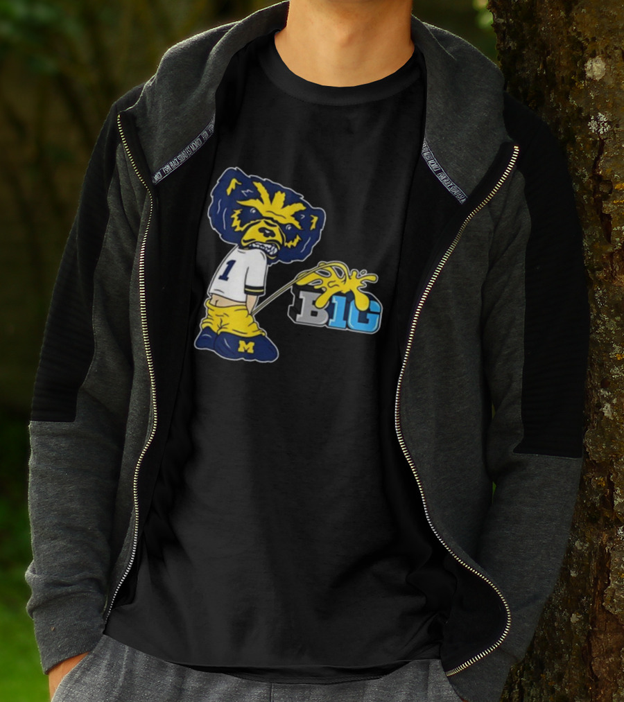 MI Big 10 Wolverine Parody Mascot T-Shirt