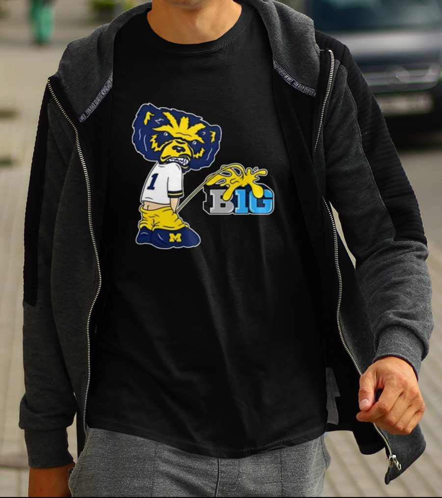 MI Big 10 Wolverine Parody Mascot T-Shirt