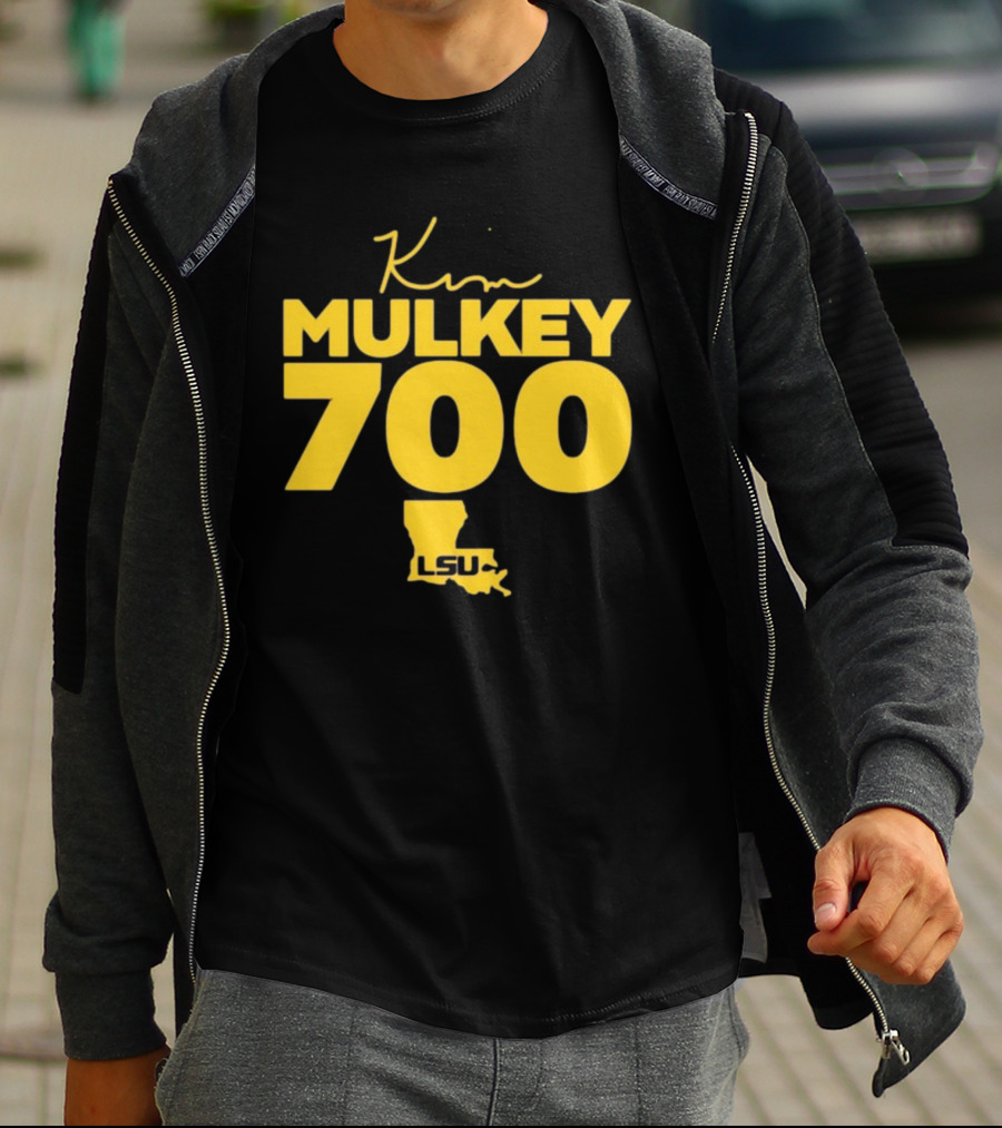 Kim Mulkey 700 LSU Women's Basketball Achievement T-Shirt