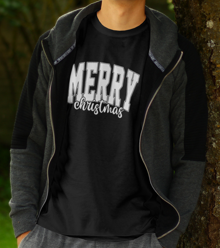 Merry Christmas Simple Classic Bold Festive Text T-Shirt