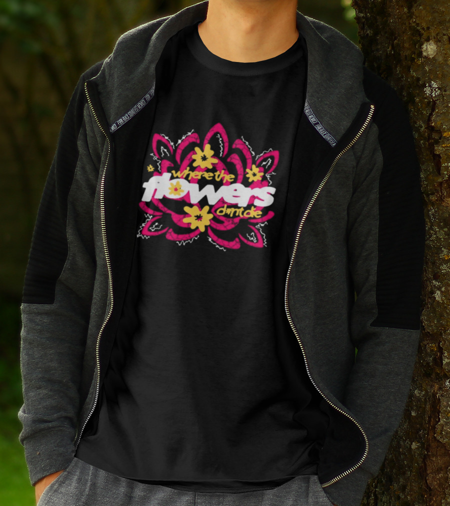 Monaleo Where The Flowers Dont Die Floral Motif T-Shirt