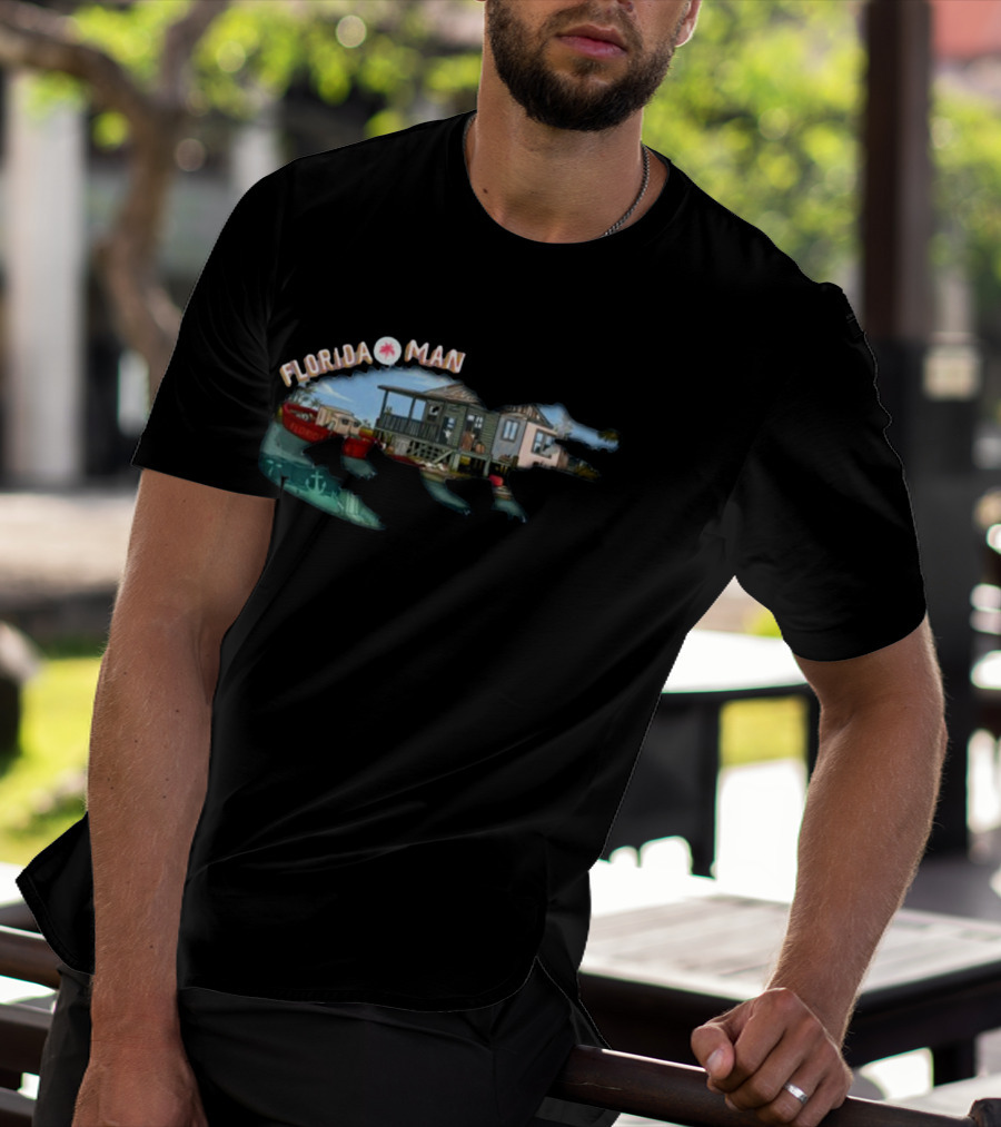 Florida Man Houseboat Adventure With Alligator And Boat T-Shirt