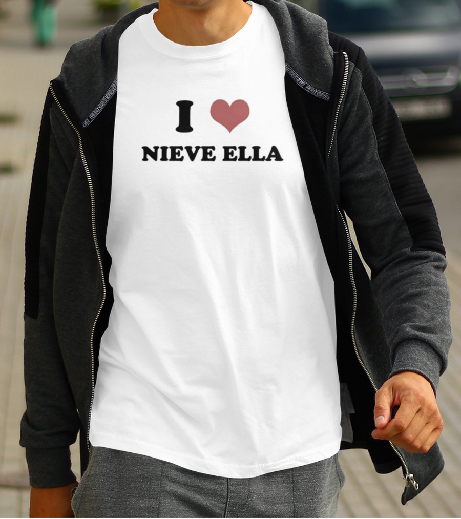 Nina Loves Siobhan I Love Nieve Ella T-Shirt