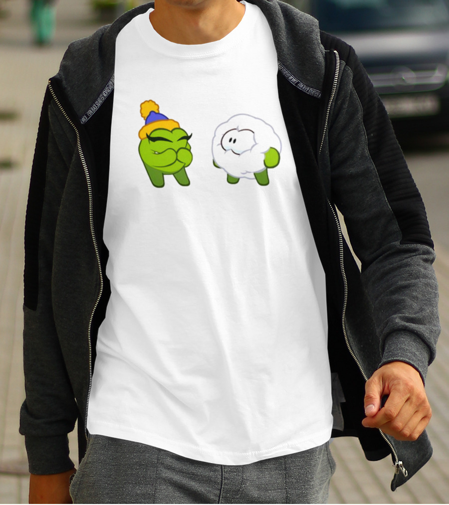 Cut The Rope Om Nom Winter With Snowball Character T-Shirt
