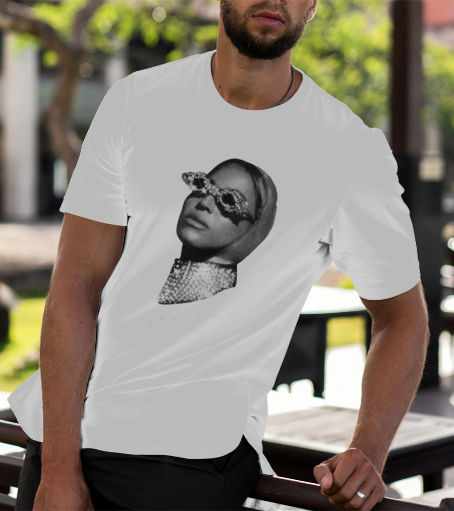 Opulence Rhinestone Glasses And Scarf Glamour T-Shirt