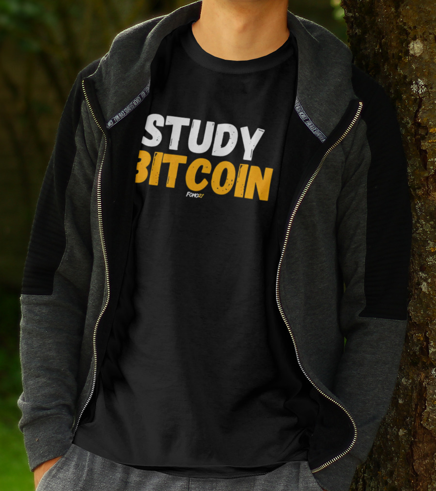 STUDY BITCOIN FOMO27 T-Shirt