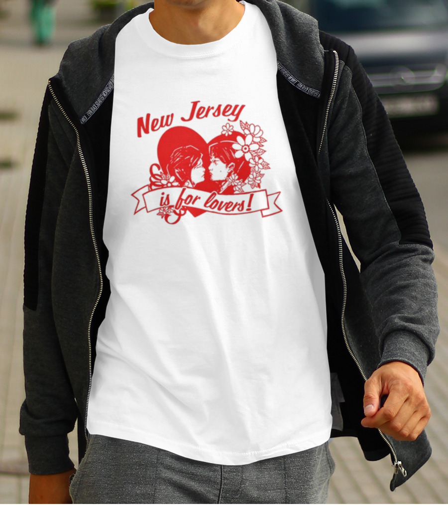 New Jersey Is For Lovers Red Heart Floral Banner T-Shirt