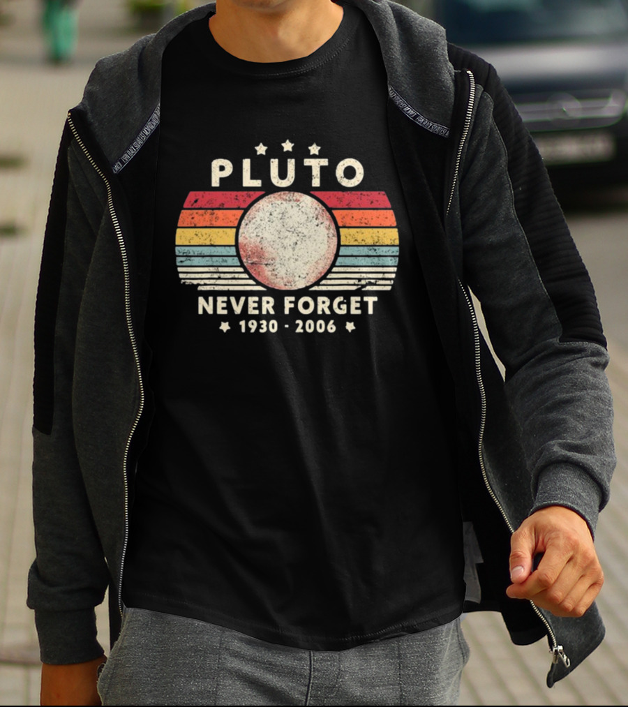 George Springer Pluto Never Forget 1930 2006 Retro Stripes T-Shirt