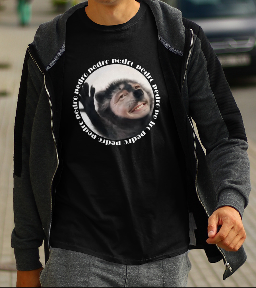 Theironycloset Pedro Raccoon Face Circle T-Shirt