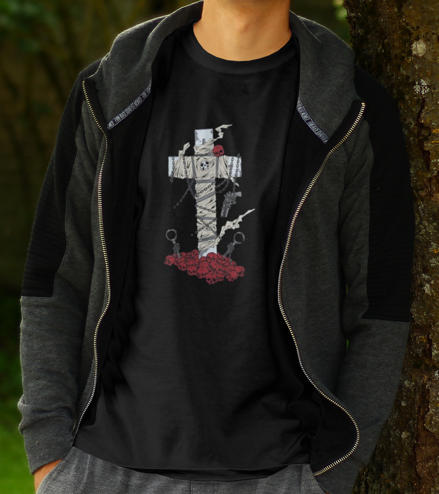 Trigun Nicholas D. Wolfwood Cross With Chains And Skulls T-Shirt
