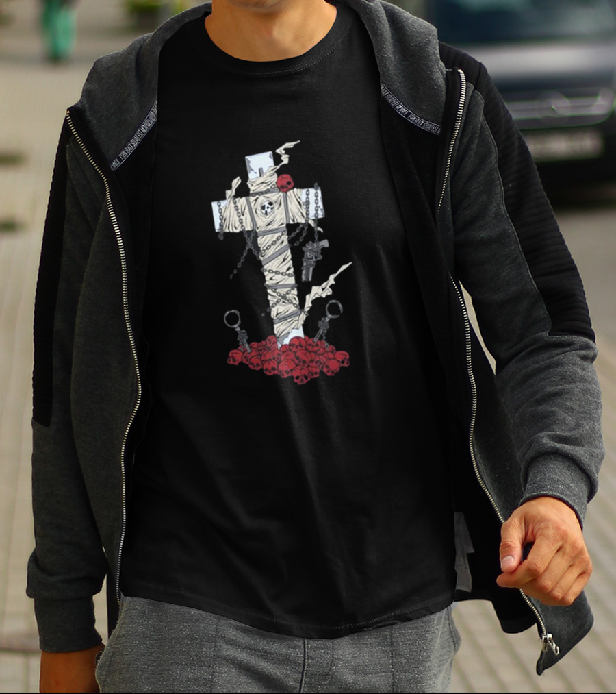 Trigun Nicholas D. Wolfwood Cross With Chains And Skulls T-Shirt