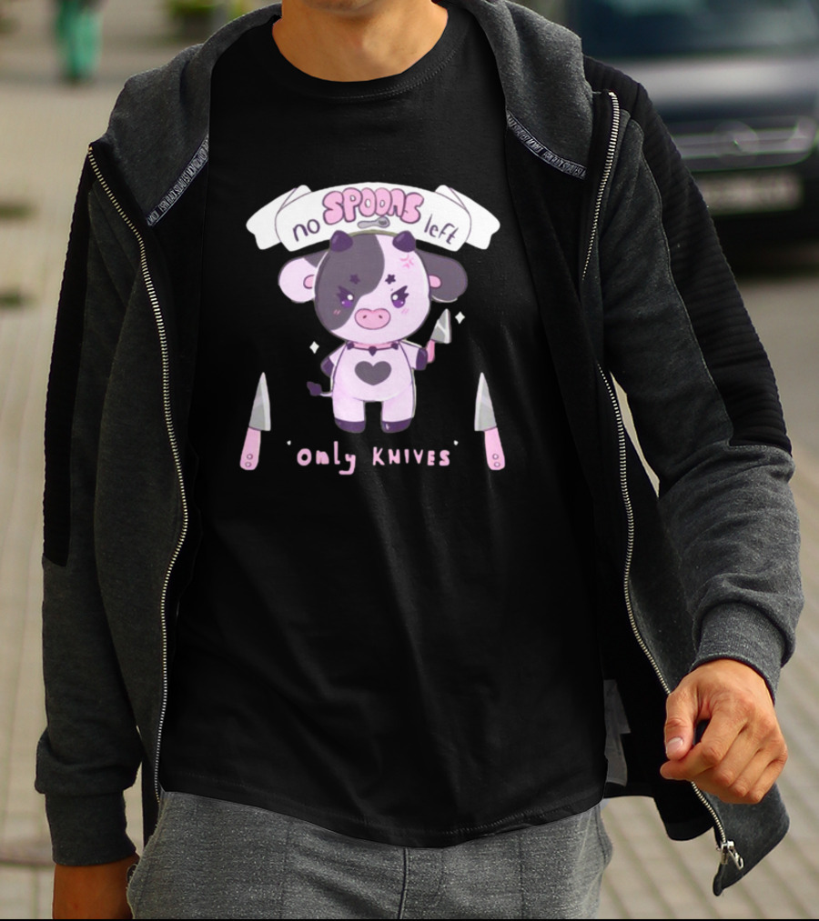No Spoons Left Only Knives Cute Cow Holding Knife T-Shirt