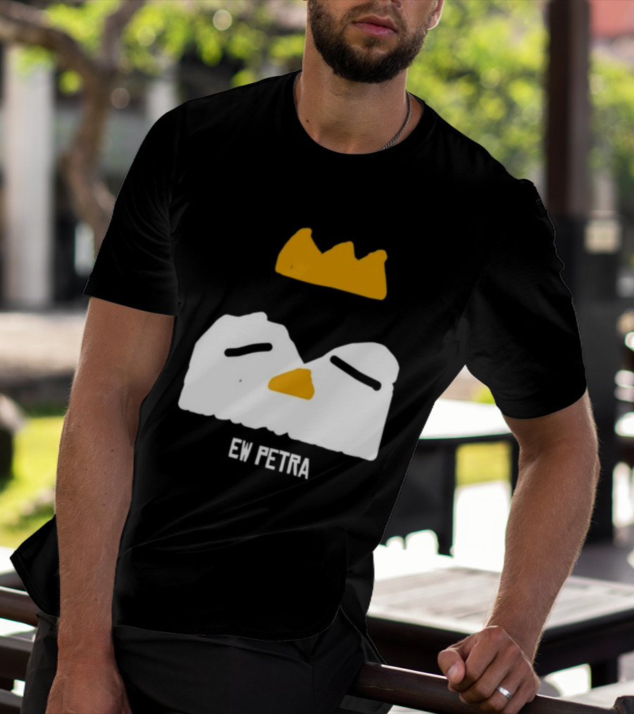 Ew Petra Gurin Clips Iconic T-Shirt
