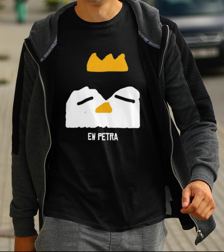 Ew Petra Gurin Clips Iconic T-Shirt