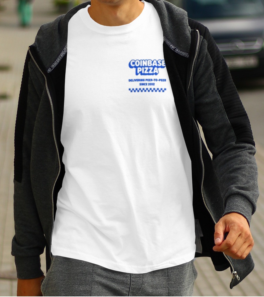 COINBASE PIZZA DELIVERING PEER-TO-PEER SINCE 2010 T-Shirt