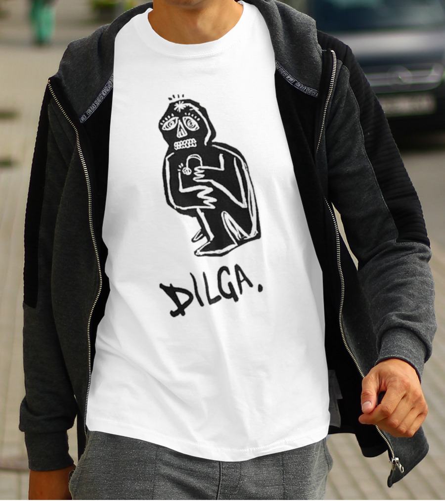 DILGA Boxy Character Holding Lock T-Shirt