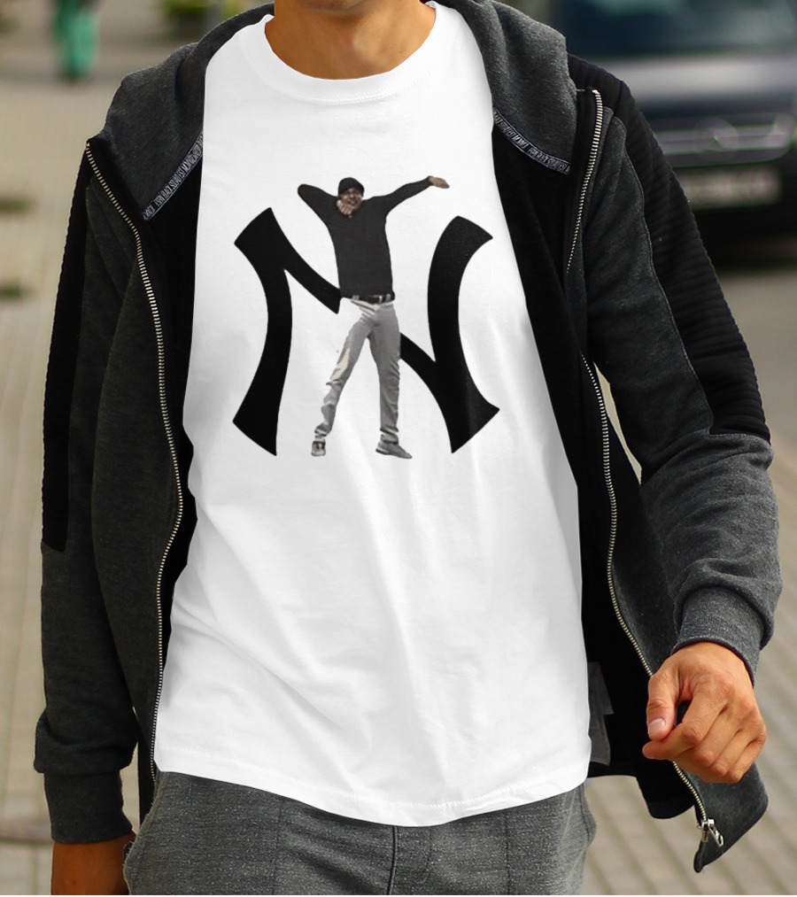 Aaron Boone New York Yankees Dab Pose T-Shirt