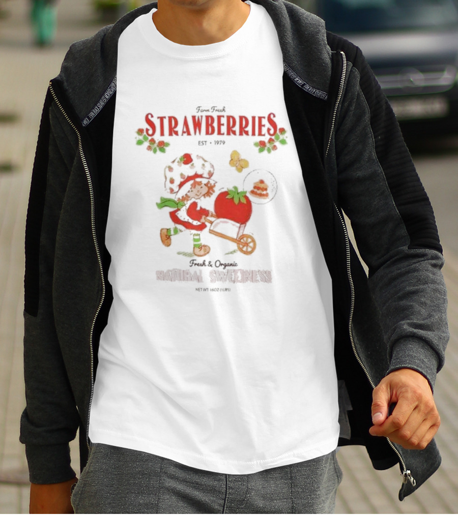 Fresh Strawberries Est 1979 Strawberry Shortcake Fresh And Organic Natural Sweetness T-Shirt
