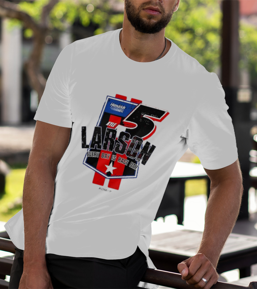 Kyle Larson Hendrick Motorsports Number 5 Every Day Is Race Day Flag T-Shirt