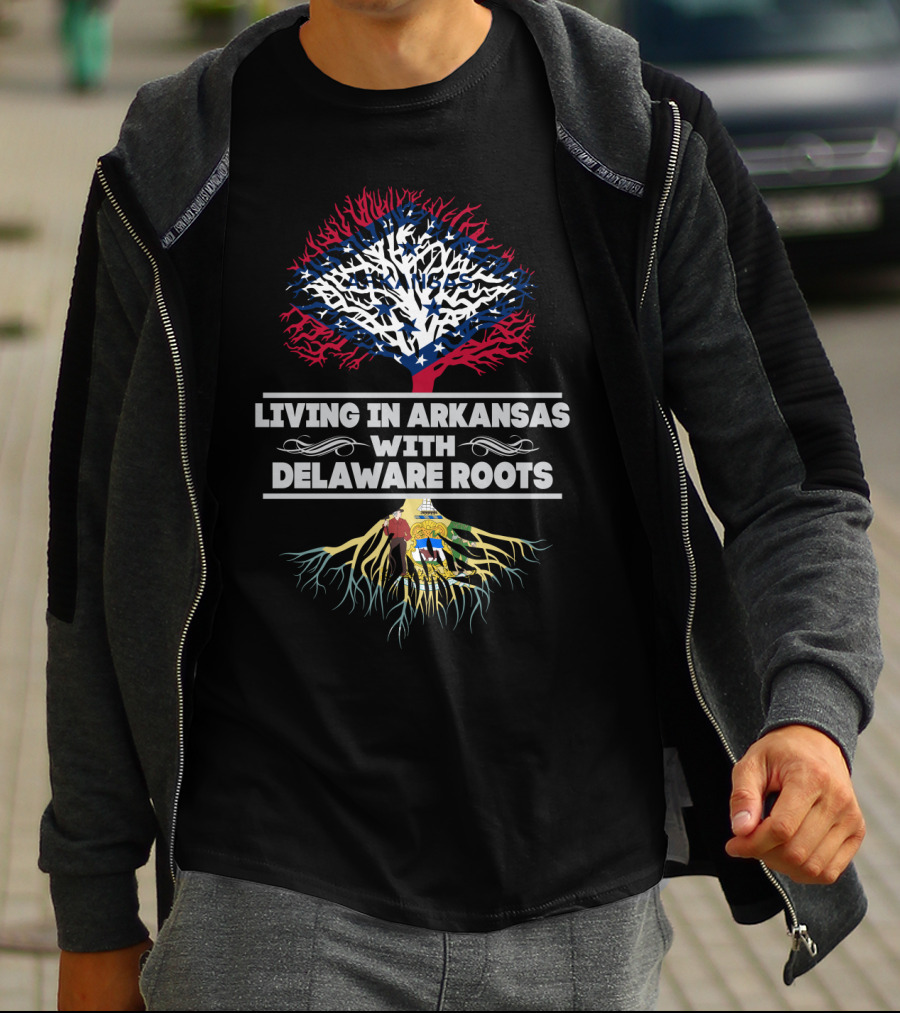 Arkansas Living With Delaware Heritage Featuring State Flag And Coat Of Arms T-Shirt