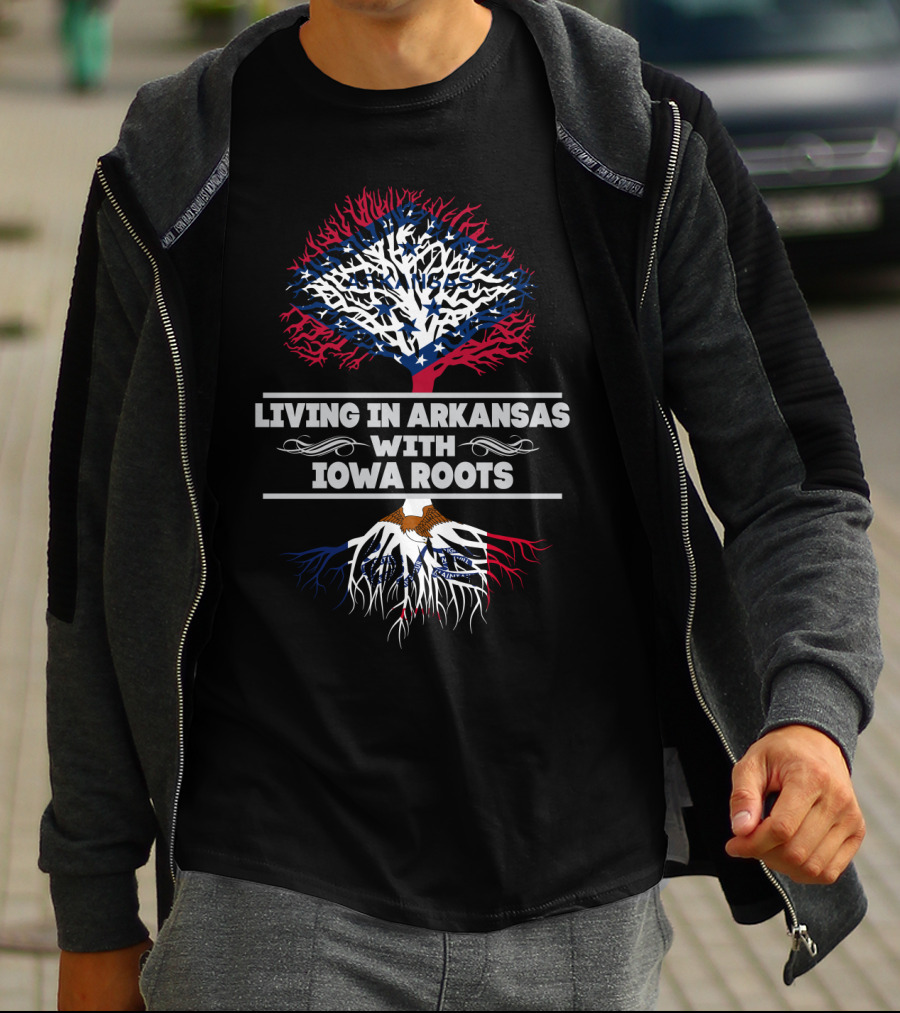 Arkansas Tree With Iowa Roots Flag Design Living In Arkansas With IOWA Roots T-Shirt