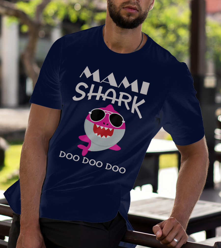 Mami Shark Doo Doo Doo Sunglasses Pink Cartoon T-Shirt