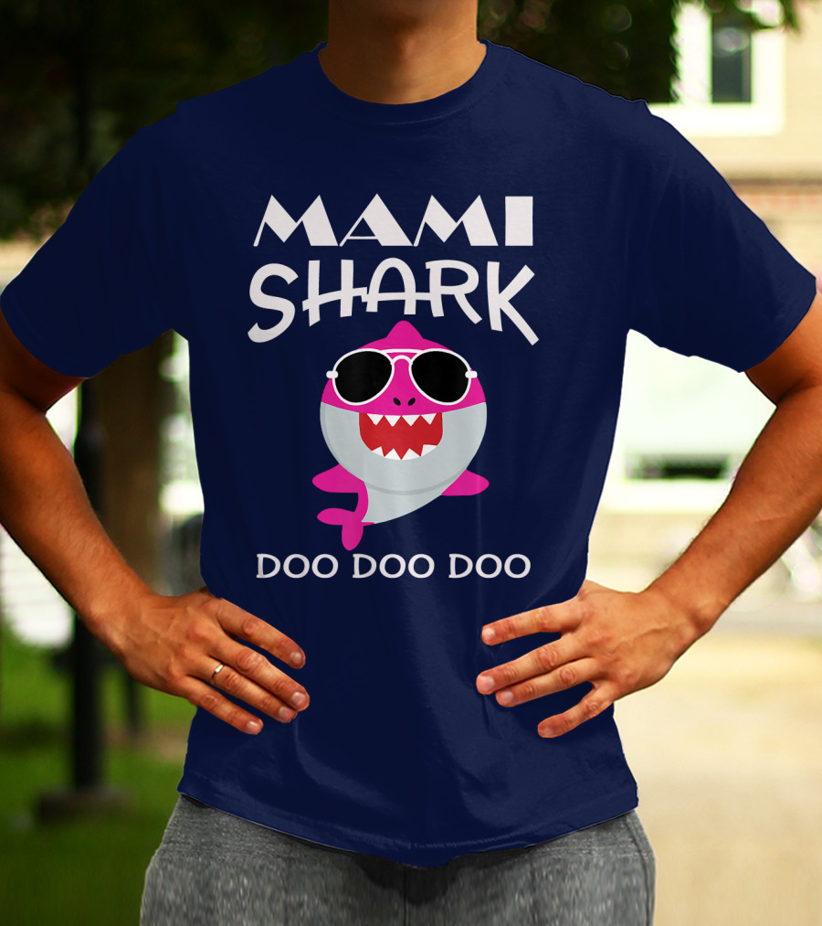 Mami Shark Doo Doo Doo Sunglasses Pink Cartoon T-Shirt