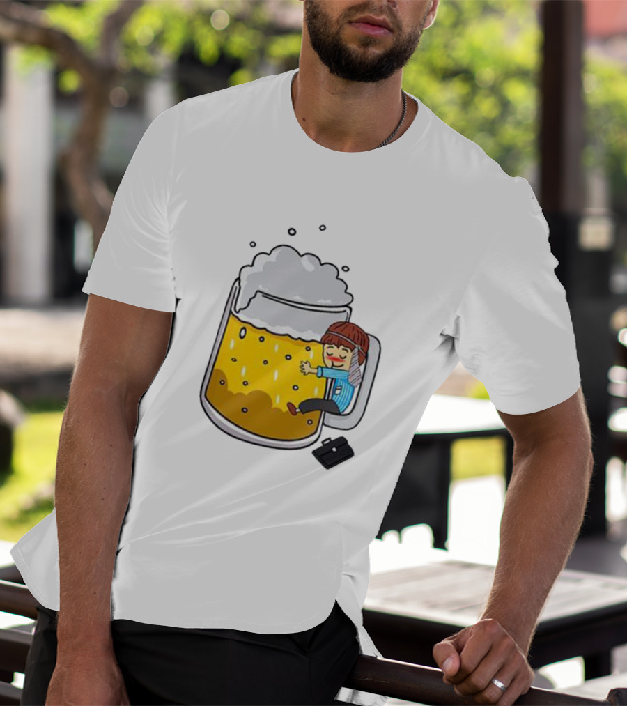 Beer Mug Hug With Traveler Cartoon Character T-Shirt