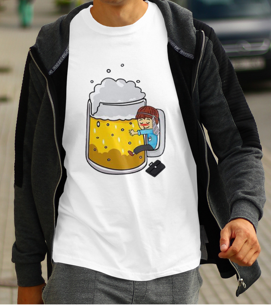 Beer Mug Hug With Traveler Cartoon Character T-Shirt