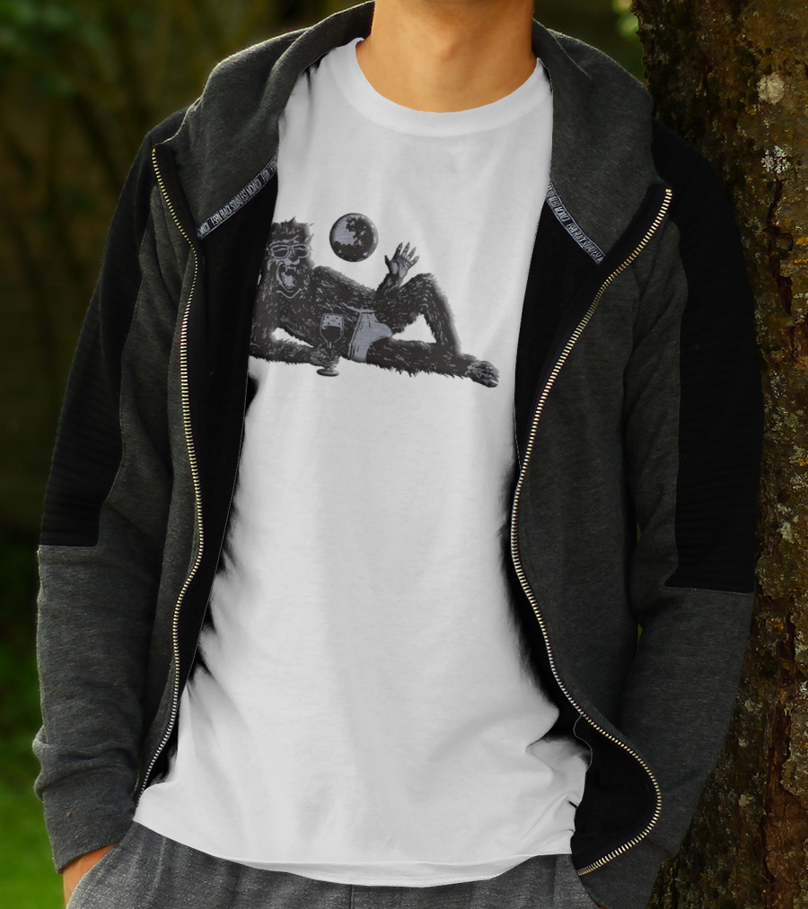 Laid-Back Monkey With Sunglasses And Drink Under The Moon T-Shirt