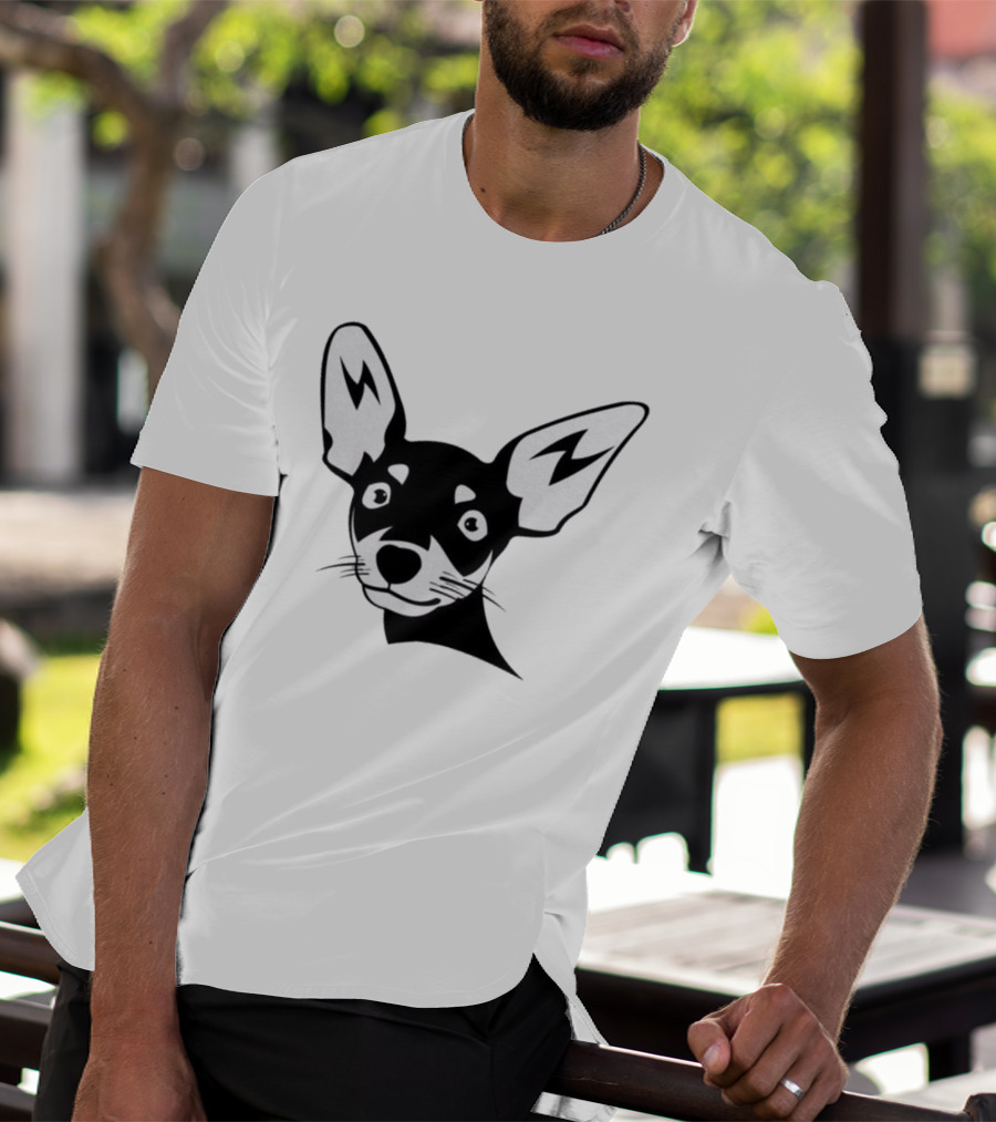 Chihuahua Dog Face Minimalist T-Shirt